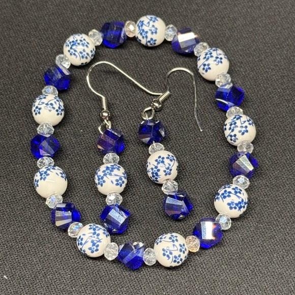 Handmade Jewelry - Artesian Handmade Bracelet and Earrings Set